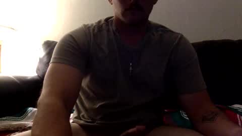 tnich28 online show from December 5, 12:32 am