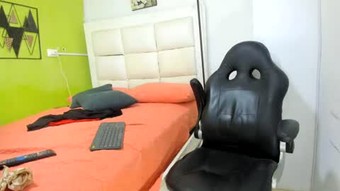 TOBBY online show from July 5, 4:19 am