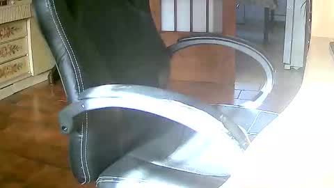 Tobiko online show from December 20, 3:19 pm