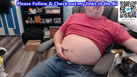 Snapshot of toddbator chatting on January 30, 1:22 am Todd Bator online show from January 30, 1:22 am