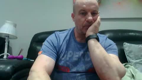 Snapshot of toerag69 chatting on December 28, 4:09 pm toerag69 online show from December 28, 4:09 pm