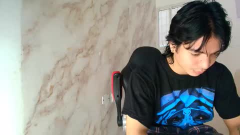 toji lee online show from January 5, 8:23 pm