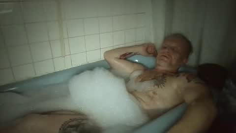 tokenless_boner online show from December 18, 12:11 pm