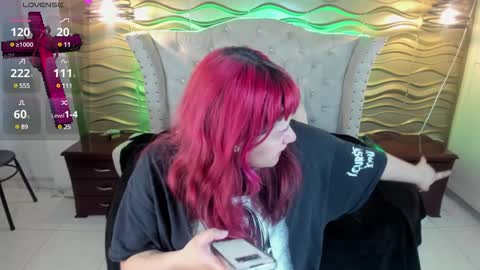 Snapshot of toky_doll chatting on February 5, 7:20 pm toky online show from February 5, 7:20 pm