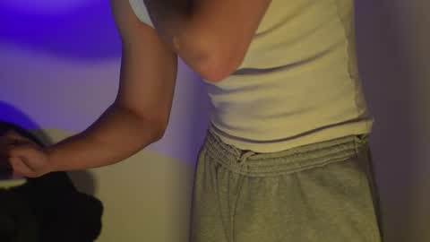 tokyo_oo online show from November 14, 4:20 pm