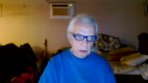 Snapshot of tom112292014 chatting on February 11, 5:16 am tom112292014 online show from February 11, 5:16 am