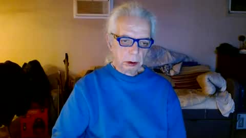 Snapshot of tom112292014 chatting on February 2, 3:54 am tom112292014 online show from February 2, 3:54 am
