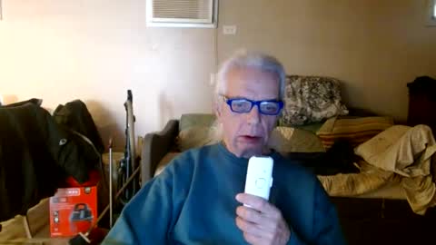 Snapshot of tom112292014 chatting on March 3, 6:56 pm tom112292014 online show from March 3, 6:56 pm