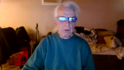 Snapshot of tom112292014 chatting on March 6, 6:26 pm tom112292014 online show from March 6, 6:26 pm