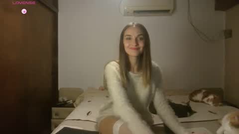 Flor online show from June 27, 2:39 am