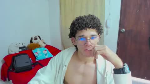 Tom Blue online show from September 22, 12:31 pm