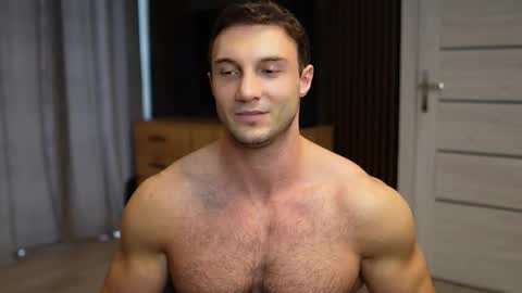 Tom online show from September 26, 3:31 pm