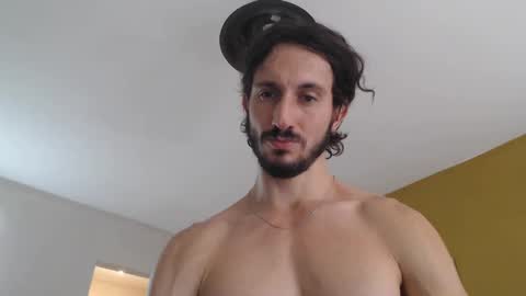 tom_show online show from February 3, 5:03 pm