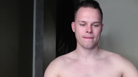 Tom online show from October 29, 5:36 pm