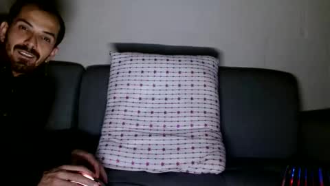 tomas gerauld. make me happy with 10000 tokens online show from January 29, 2:30 am