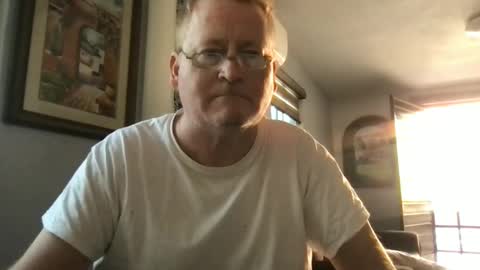 Hola online show from January 3, 4:59 pm