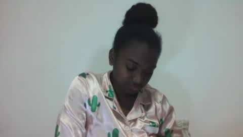 Snapshot of tomboasy chatting on September 10, 7:04 pm tomboasy online show from September 10, 7:04 pm