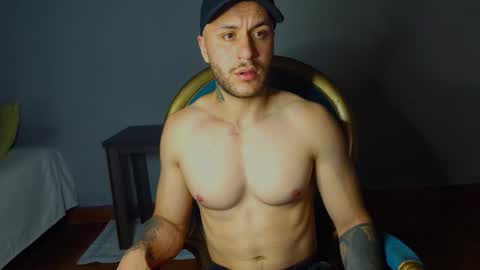 tomDavisXl online show from October 23, 1:07 am