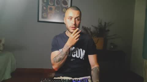 tomDavisXl online show from May 31, 3:16 am