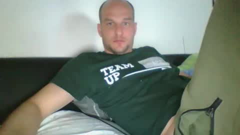 tome55555 online show from April 22, 8:27 pm