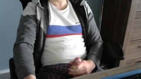 tomin3m online show from October 25, 12:49 pm