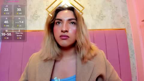   online show from December 21, 3:18 pm