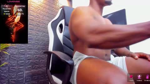 Tom Mike online show from November 23, 12:25 pm