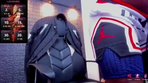 Tom Mike online show from March 21, 8:35 pm