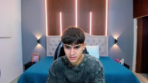 Tommy  online show from November 5, 4:25 am