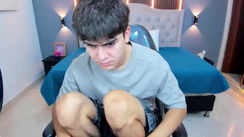 Tommy  online show from January 18, 4:10 am