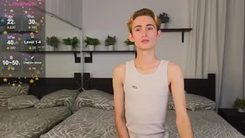 Tommy online show from October 18, 11:42 pm