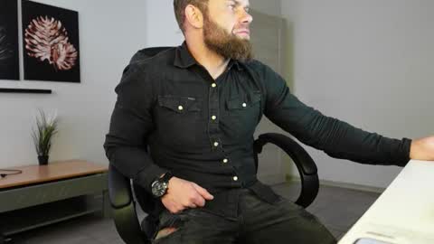  tommy burnzzz  online show from March 12, 2:32 pm