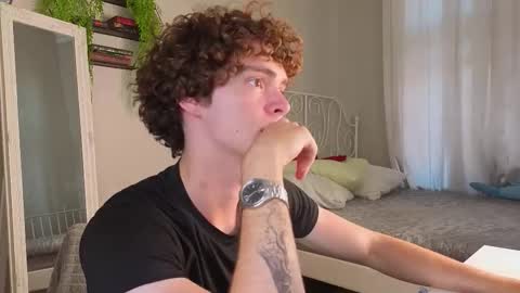 Snapshot of tommy_jamm chatting on September 9, 3:34 pm Tommy online show from September 9, 3:34 pm
