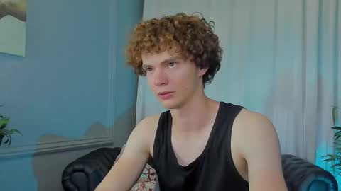 Snapshot of tommy_jamm chatting on September 12, 3:14 pm Tommy online show from September 12, 3:14 pm