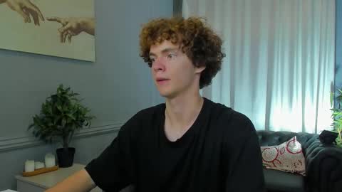 Snapshot of tommy_jamm chatting on September 16, 3:04 pm Tommy online show from September 16, 3:04 pm
