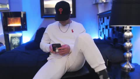 Tommy online show from February 12, 7:45 pm