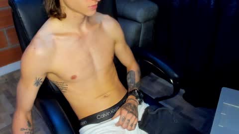 Tommy Slater online show from December 13, 4:27 pm