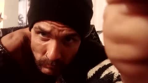 tommykiwistyle online show from November 22, 9:08 am