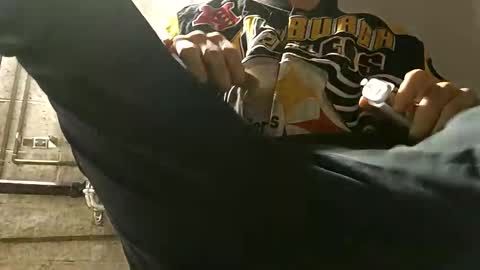 tommymolotov online show from December 21, 9:59 am