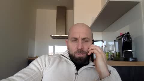 Snapshot of tommyx01 chatting on February 11, 10:25 am Thomas Fit online show from February 11, 10:25 am