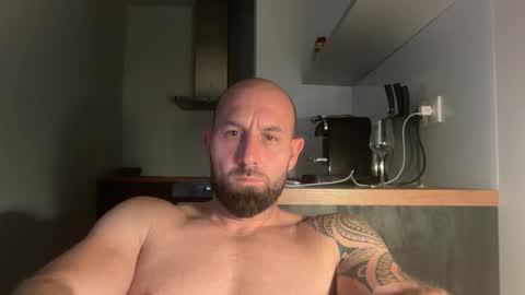 Snapshot of tommyx01 chatting on September 19, 8:45 pm Thomas Fit online show from September 19, 8:45 pm
