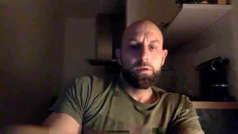 Snapshot of tommyx01 chatting on February 26, 10:36 pm Thomas Fit online show from February 26, 10:36 pm