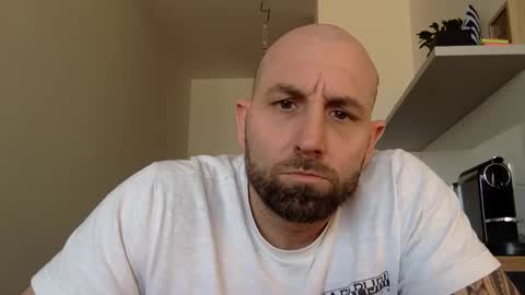 Snapshot of tommyx01 chatting on March 6, 11:25 am Thomas Fit online show from March 6, 11:25 am