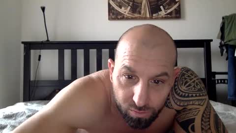 Snapshot of tommyx01 chatting on January 25, 8:53 am Thomas Fit online show from January 25, 8:53 am