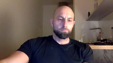 Snapshot of tommyx01 chatting on February 25, 9:04 pm Thomas Fit online show from February 25, 9:04 pm
