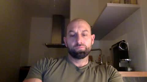 Snapshot of tommyx01 chatting on January 25, 9:04 pm Thomas Fit online show from January 25, 9:04 pm