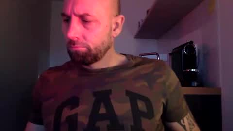 Snapshot of tommyx01 chatting on January 23, 7:43 am Thomas Fit online show from January 23, 7:43 am