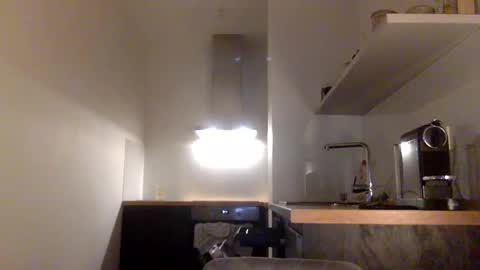 Snapshot of tommyx01 chatting on January 30, 8:31 pm Thomas Fit online show from January 30, 8:31 pm