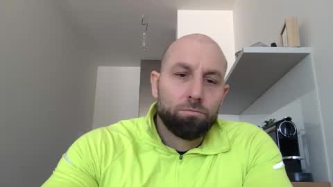 Snapshot of tommyx01 chatting on February 18, 11:55 am Thomas Fit online show from February 18, 11:55 am