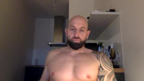 Snapshot of tommyx01 chatting on January 11, 3:09 pm Thomas Fit online show from January 11, 3:09 pm